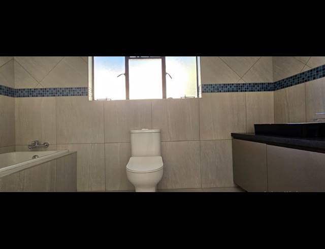 3 BEDROOM HOUSE FOR SALE IN LINMEYER